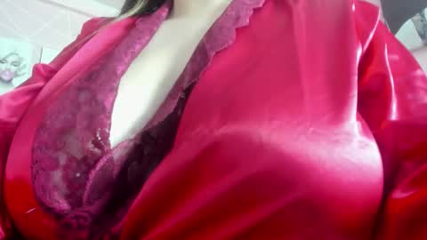 Snapshot of dolly_zoe chatting on October 2025 04:49:02 AM Call me Zoe online show from October 2025 04:49:02 AM