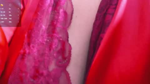 Snapshot of dolly_zoe chatting on November 2025 10:20:02 PM Call me Zoe online show from November 2025 10:20:02 PM