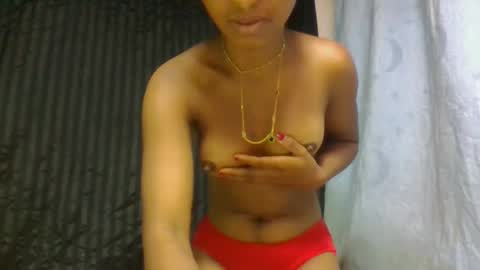 doloresslu online show from February 2026 01:21:01 AM