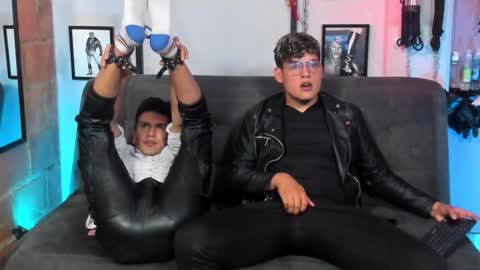 Diego Castell online show from January 2025 05:56:02 PM