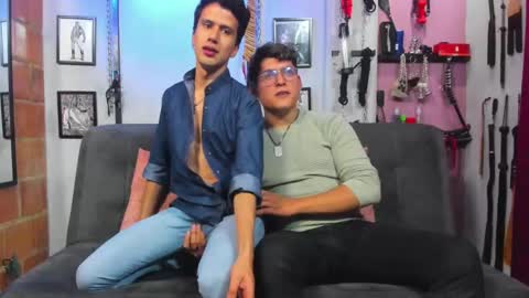 Diego Castell online show from March 2025 07:53:01 PM