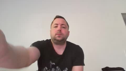 dombio_12 online show from May 2026 12:11:02 PM