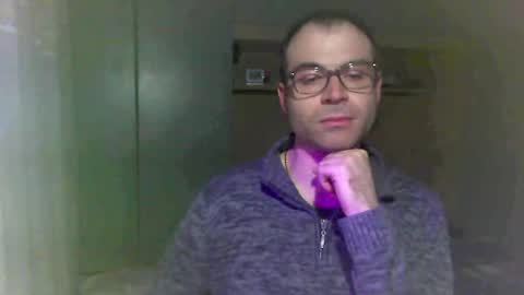 domco9 online show from April 2026 06:09:02 PM