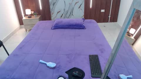 domenica online show from October 2025 12:27:01 PM