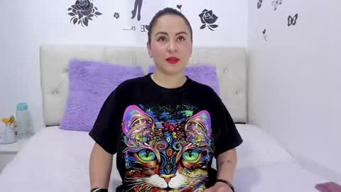 domi  online show from October 2025 11:58:01 AM