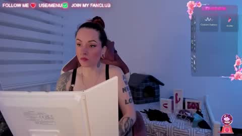 I WILL BE BACK ON WEDNESDAY DECEMBER 4 0100AM COLOMBIA TIME    online show from March 2025 06:26:02 AM