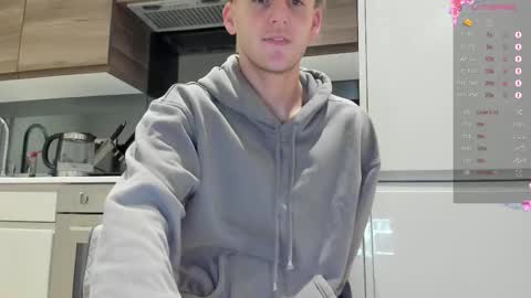 Alex...  online show from December 2025 07:06:02 AM