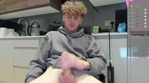 Alex...  online show from December 2025 10:48:02 PM