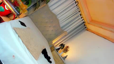 CALL ME BABY BELLA online show from October 2025 05:24:02 PM