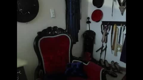 Snapshot of dominatrixblue chatting on October 2025 08:04:02 AM Dom Blue online show from October 2025 08:04:02 AM