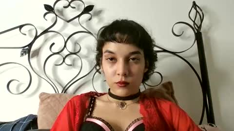 dominatrixkimmy online show from November 2025 02:54:01 AM