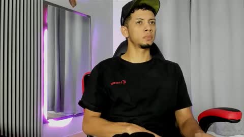 Dominic online show from February 2026 04:19:01 AM