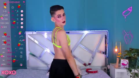 Dominic online show from December 2024 05:01:02 PM