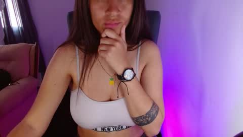   online show from November 2025 04:09:01 PM