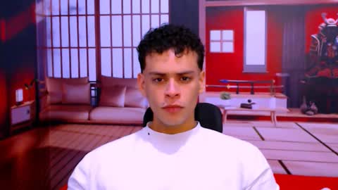 Dominic online show from October 2025 07:22:02 PM