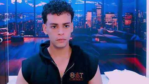 Dominic online show from October 2025 07:25:02 PM
