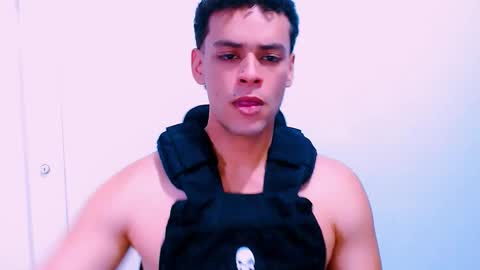 Dominic online show from October 2025 07:15:01 PM