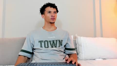 Snapshot of dominick_star chatting on December 2024 03:36:02 AM Dominick Star online show from December 2024 03:36:02 AM