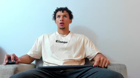 Snapshot of dominick_star chatting on December 2024 03:25:02 AM Dominick Star online show from December 2024 03:25:02 AM