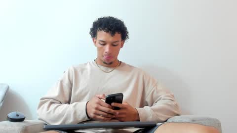 Snapshot of dominick_star chatting on December 2024 03:23:02 AM Dominick Star online show from December 2024 03:23:02 AM