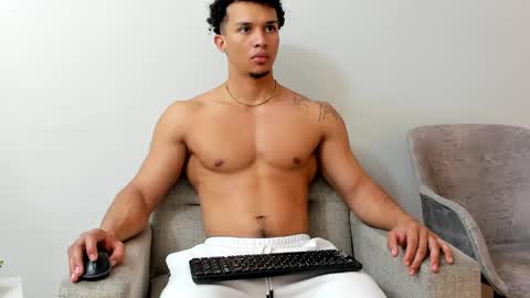 Snapshot of dominick_star chatting on January 2025 06:46:01 AM Dominick Star online show from January 2025 06:46:01 AM