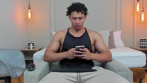 Snapshot of dominick_star chatting on February 2025 04:33:01 AM Dominick Star online show from February 2025 04:33:01 AM