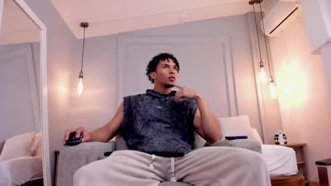 Snapshot of dominick_star chatting on September 2025 04:47:01 AM Dominick Star online show from September 2025 04:47:01 AM