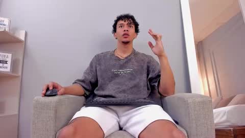 Snapshot of dominick_star chatting on September 2025 05:23:01 AM Dominick Star online show from September 2025 05:23:01 AM