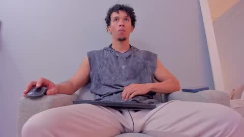 Snapshot of dominick_star chatting on October 2025 03:53:02 AM Dominick Star online show from October 2025 03:53:02 AM