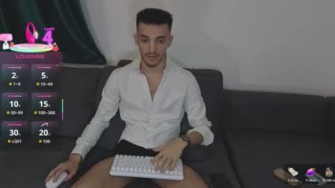 dominicvalente online show from December 2025 10:47:02 PM