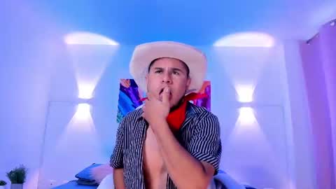 Dominik online show from July 2026 06:37:01 PM