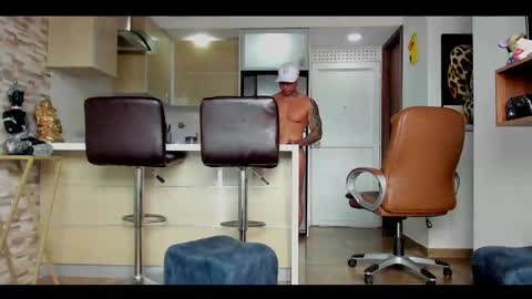 Only fans Ronnie col---InstaRonniecolleman  online show from February 2025 06:31:01 PM