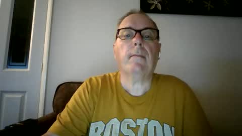 Snapshot of domjolly08 chatting on September 2025 09:17:02 PM David uk online show from September 2025 09:17:02 PM