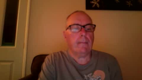 Snapshot of domjolly08 chatting on September 2025 09:53:01 PM David uk online show from September 2025 09:53:01 PM
