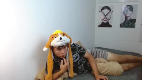 dondanys online show from October 2025 08:17:02 PM