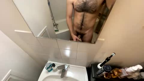 Snapshot of donp98 chatting on January 2025 10:40:01 AM Paolodinhero online show from January 2025 10:40:01 AM