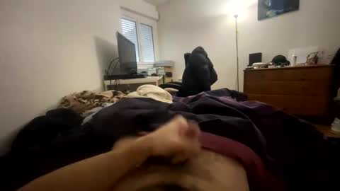 Snapshot of donp98 chatting on December 2025 10:42:02 AM Paolodinhero online show from December 2025 10:42:02 AM