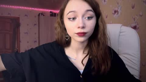 Snapshot of dontoke_ chatting on February 2025 12:36:02 PM Nicole online show from February 2025 12:36:02 PM