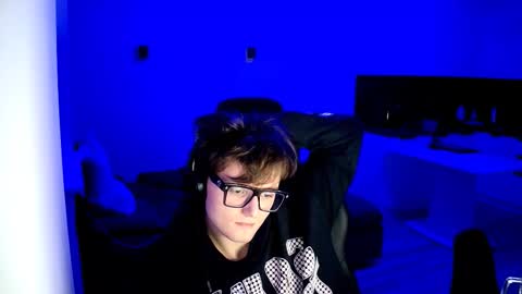 Snapshot of dopeboy277 chatting on October 2025 10:17:02 PM dopeboy277 online show from October 2025 10:17:02 PM