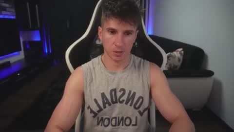 Dorian Reyes online show from September 2025 11:15:01 PM