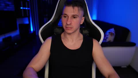 Dorian Reyes online show from September 2025 12:27:01 AM