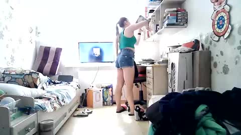 Dorrie Ann online show from March 2025 10:41:02 AM