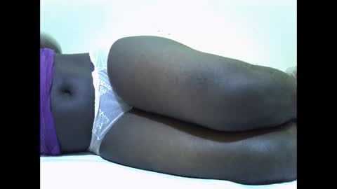 Snapshot of double_love9 chatting on November 2025 03:16:01 PM bellie online show from November 2025 03:16:01 PM