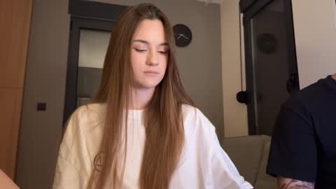 Alice and Mark online show from September 2025 09:38:02 PM