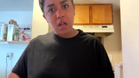 dove_love22 online show from November 2025 06:43:02 PM