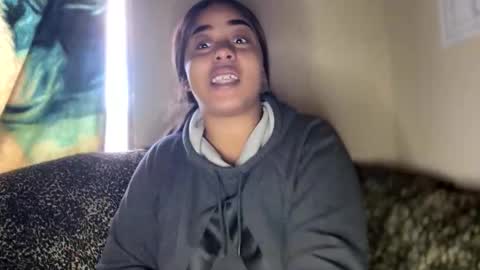 dove_love22 online show from November 2025 02:09:02 PM