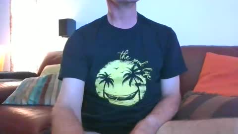 downundercock22 online show from October 2025 10:48:01 AM