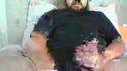 Snapshot of dpenguino chatting on November 2025 10:06:02 AM Dpenguino online show from November 2025 10:06:02 AM