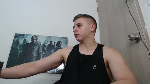 Snapshot of draco_boy2000 chatting on May 2026 12:40:01 AM draco_boy2000 online show from May 2026 12:40:01 AM