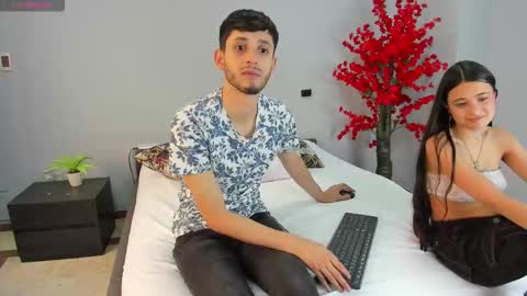 Snapshot of drake_and_zara chatting on February 2026 01:40:02 PM Drake and Zara online show from February 2026 01:40:02 PM